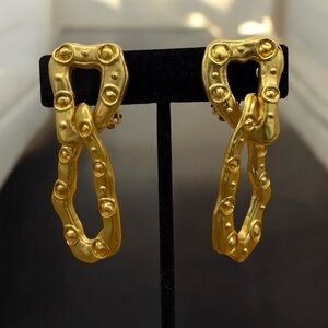 Vintage Gold Textured Link Drop Clip Earrings - Women Jewelry